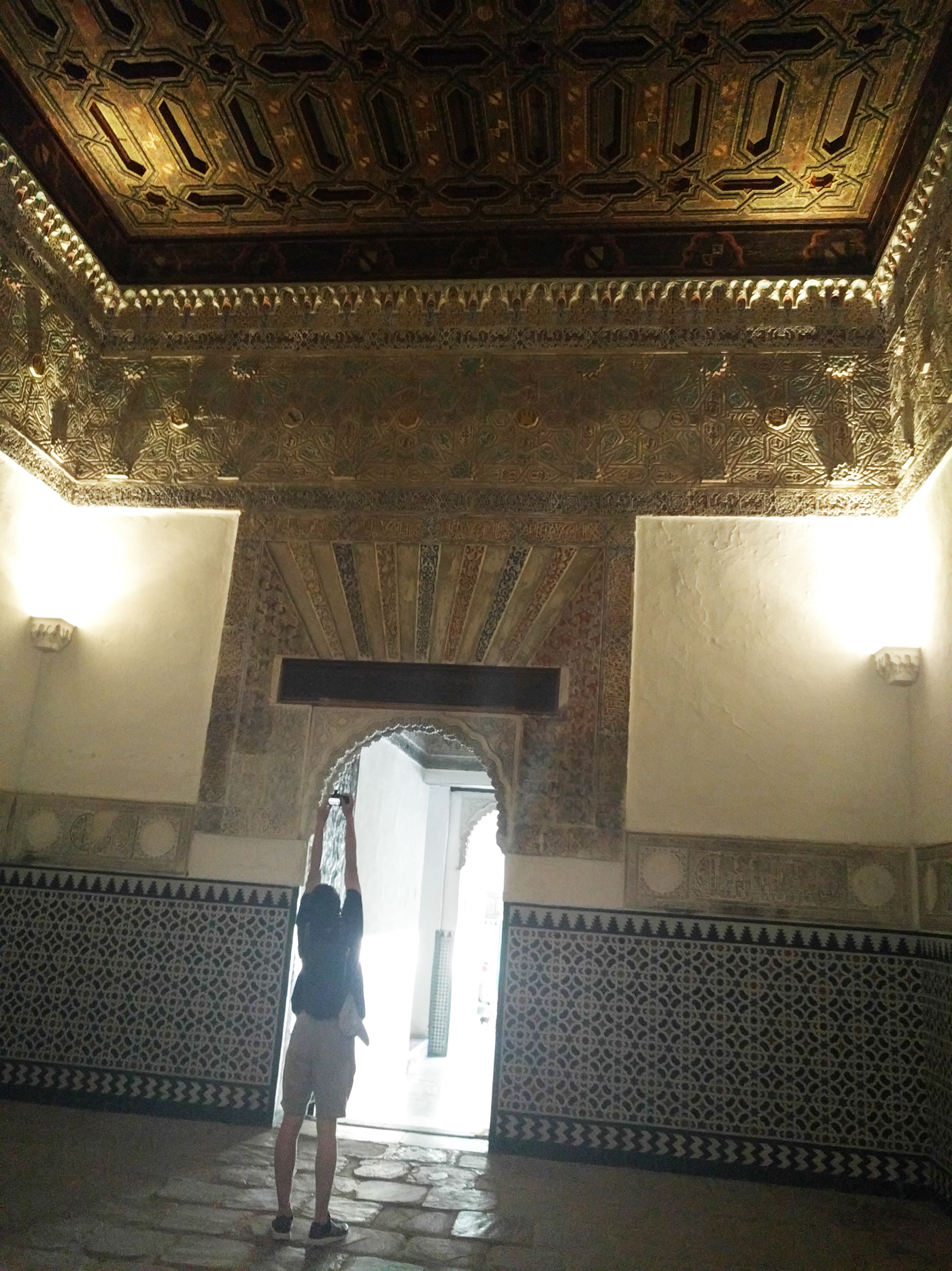 Julian photographing Alcazar